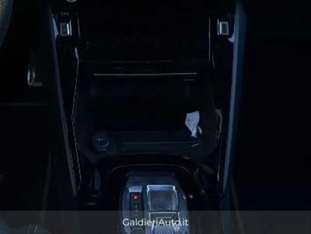 Peugeot 2008 usata a Salerno (17)