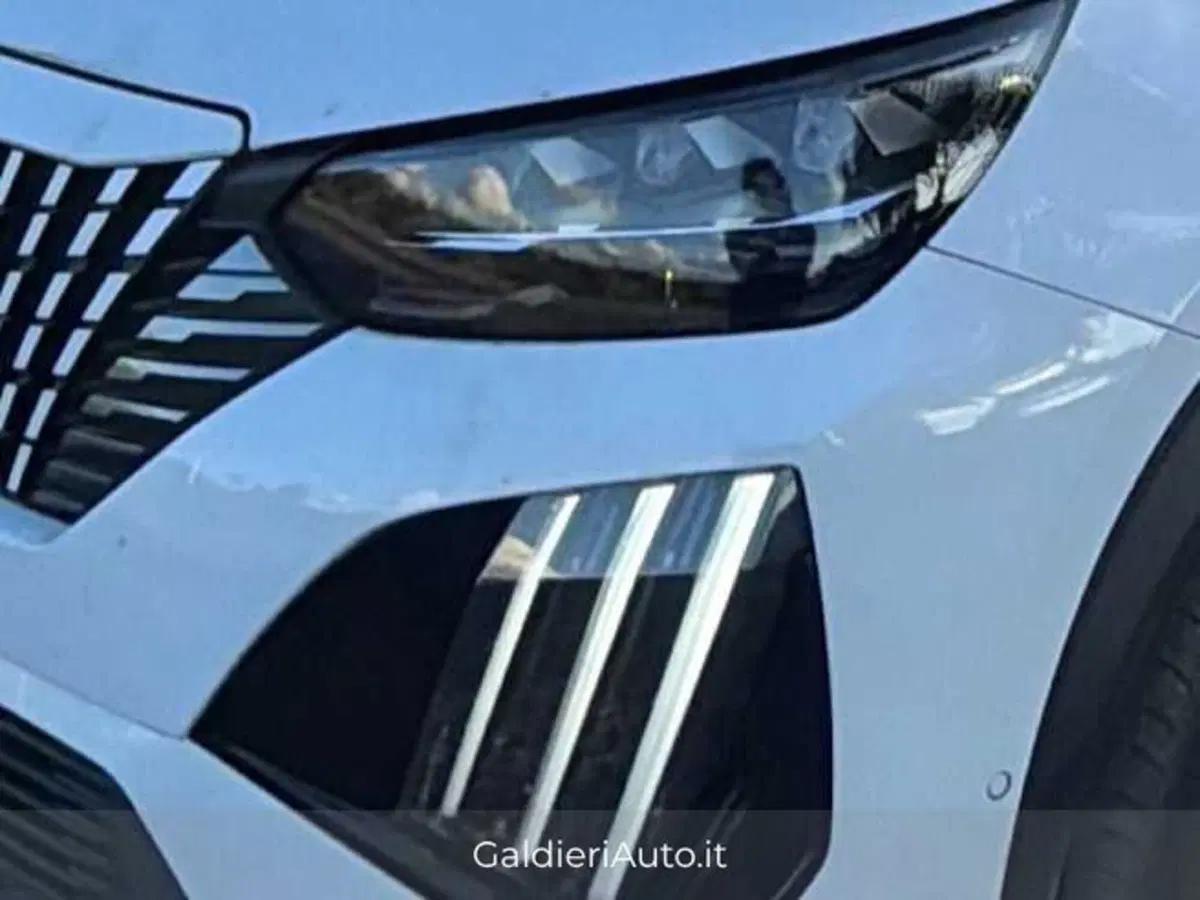 Peugeot 2008 usata a Salerno (18)