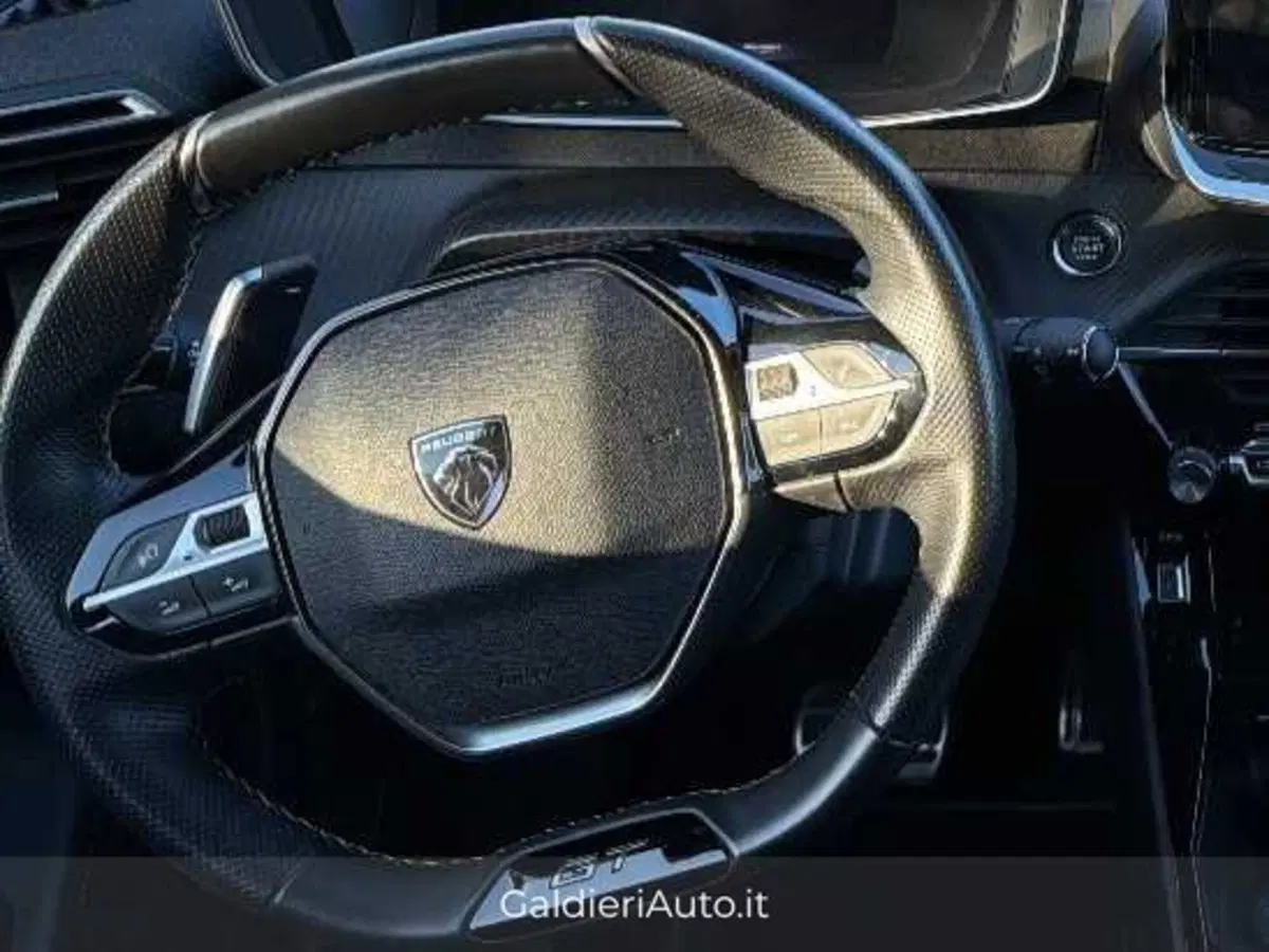 Peugeot 2008 usata a Salerno (8)