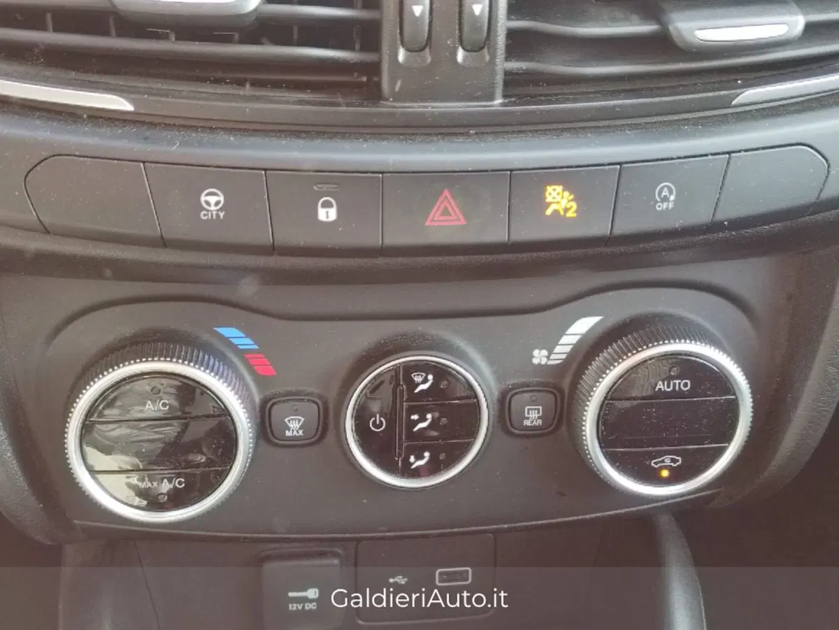 Fiat Tipo Station Wagon usata a Salerno (18)