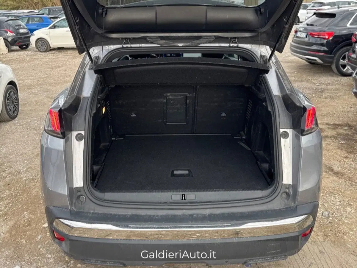 Peugeot 3008 usata a Salerno (20)