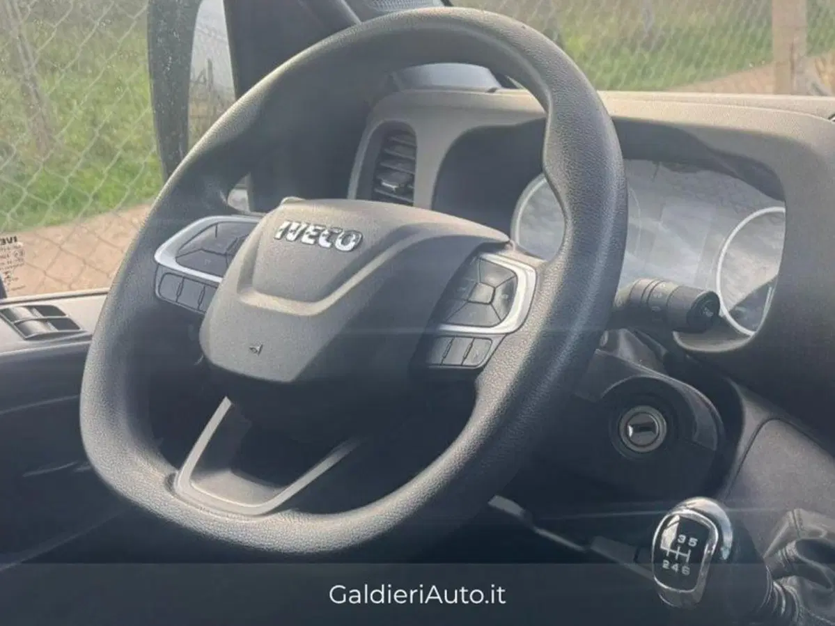 Iveco Daily Cabinato usata a Salerno (2)