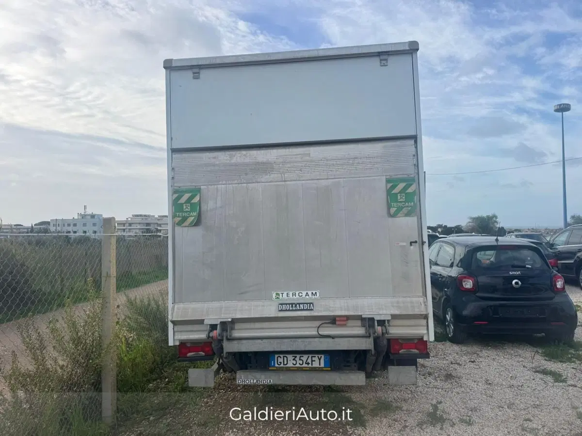 Iveco Daily Cabinato usata a Salerno (4)