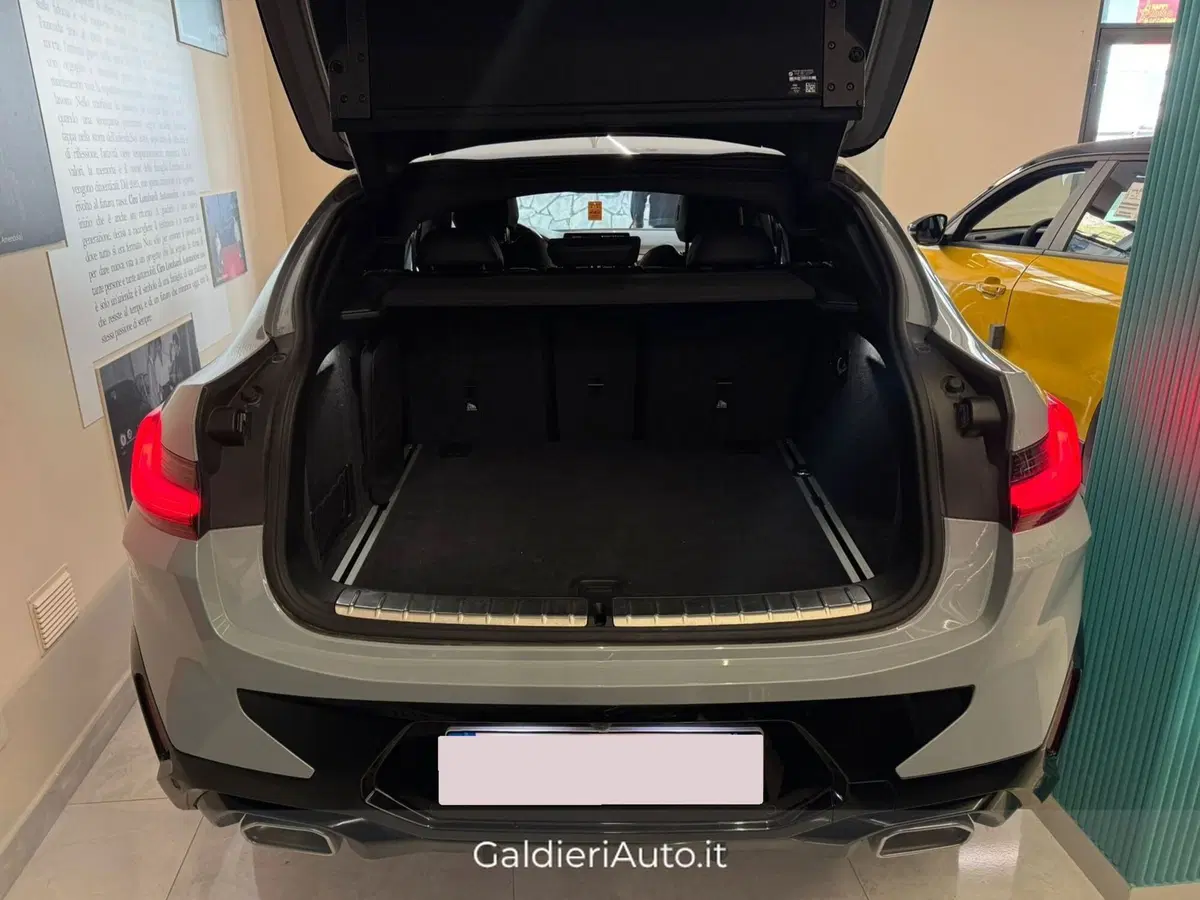 BMW X4 usata a Salerno (3)
