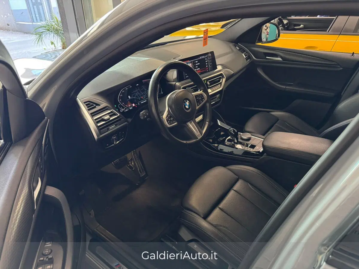 BMW X4 usata a Salerno (8)
