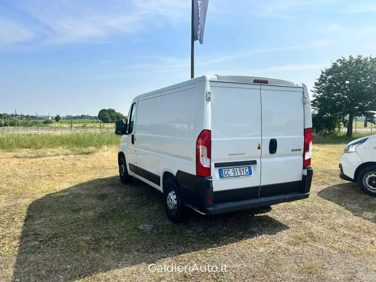Peugeot Boxer Furgone usata a Salerno (4)