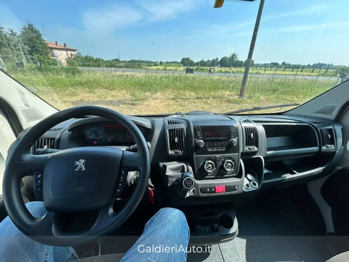 Peugeot Boxer Furgone usata a Salerno (9)