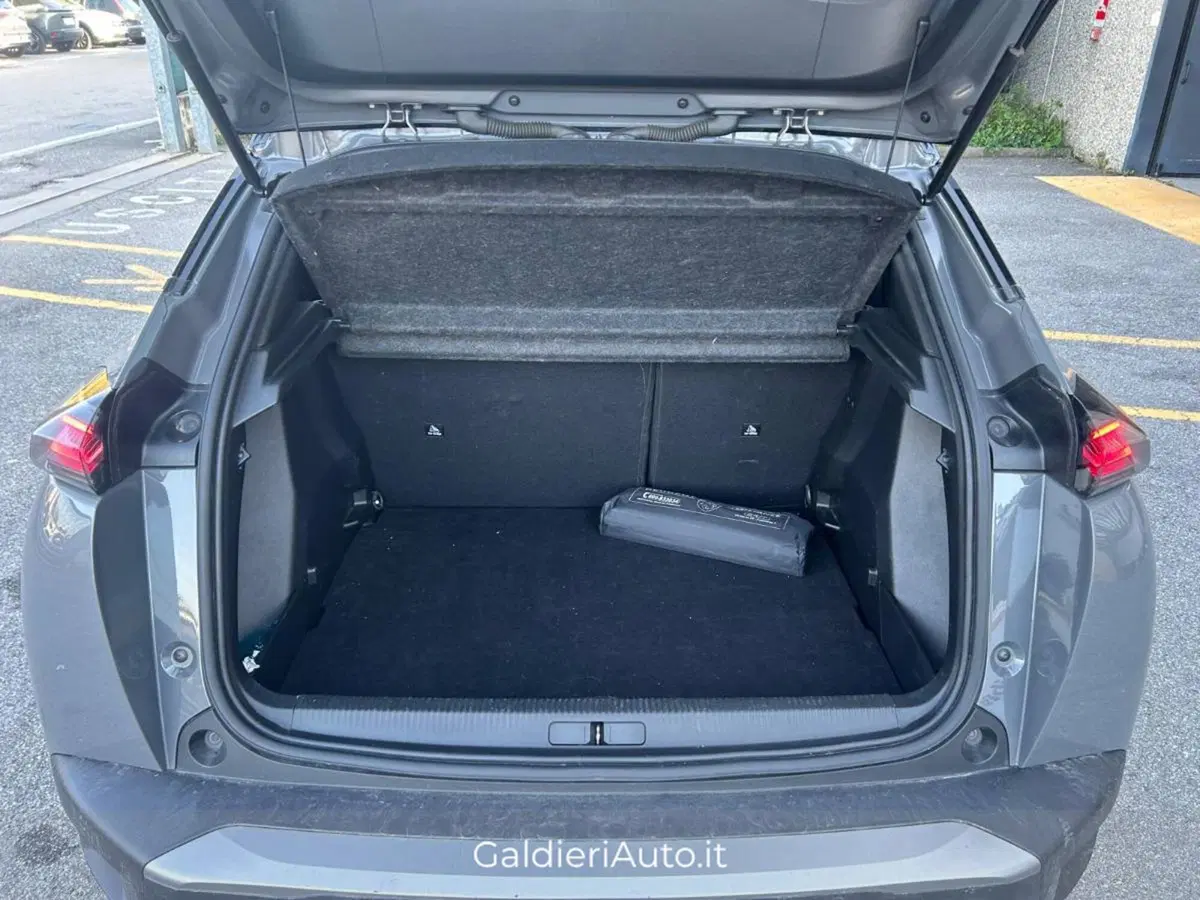 Peugeot 2008 usata a Salerno (9)