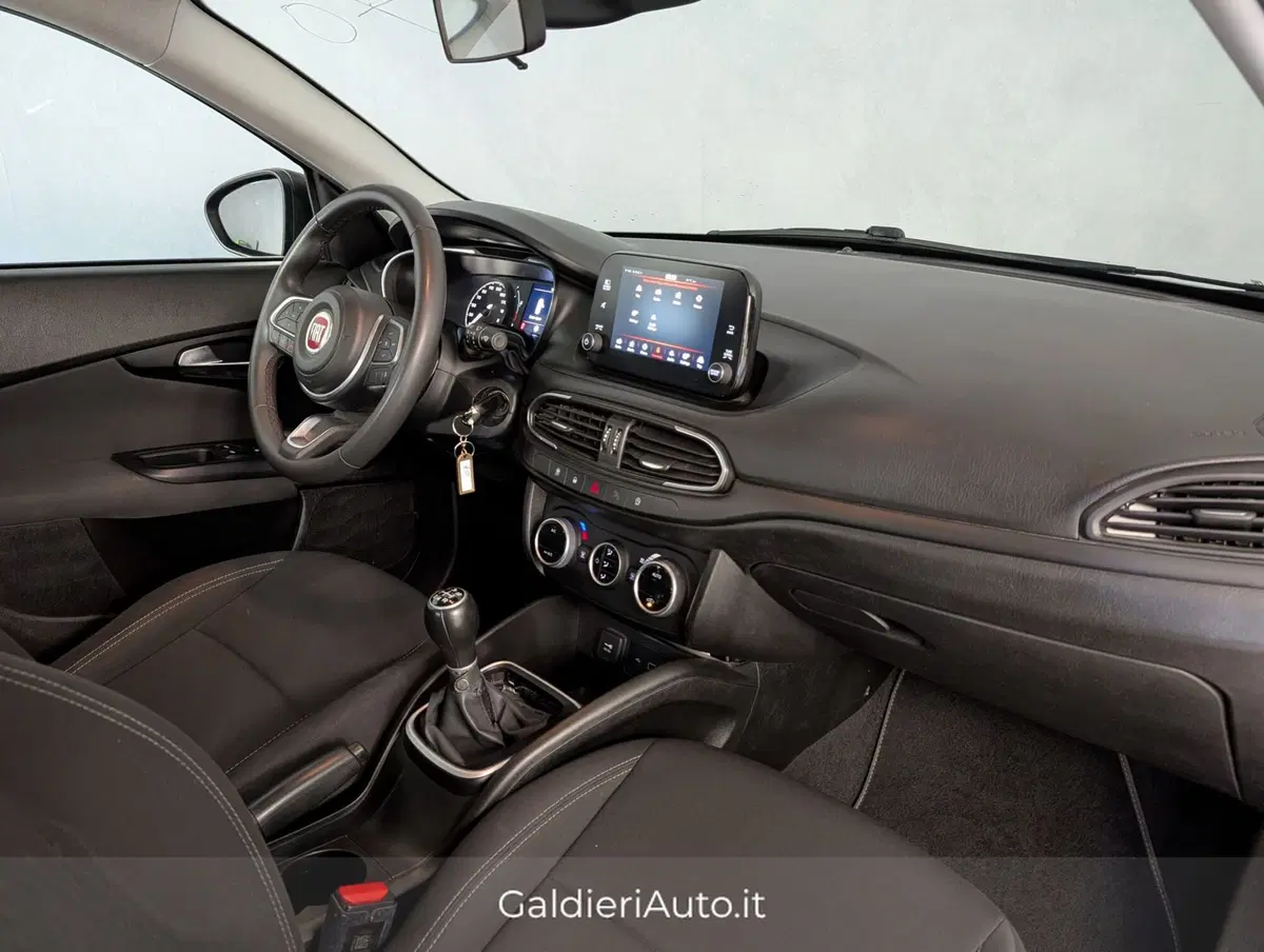 Fiat Tipo Station Wagon usata a Salerno (15)
