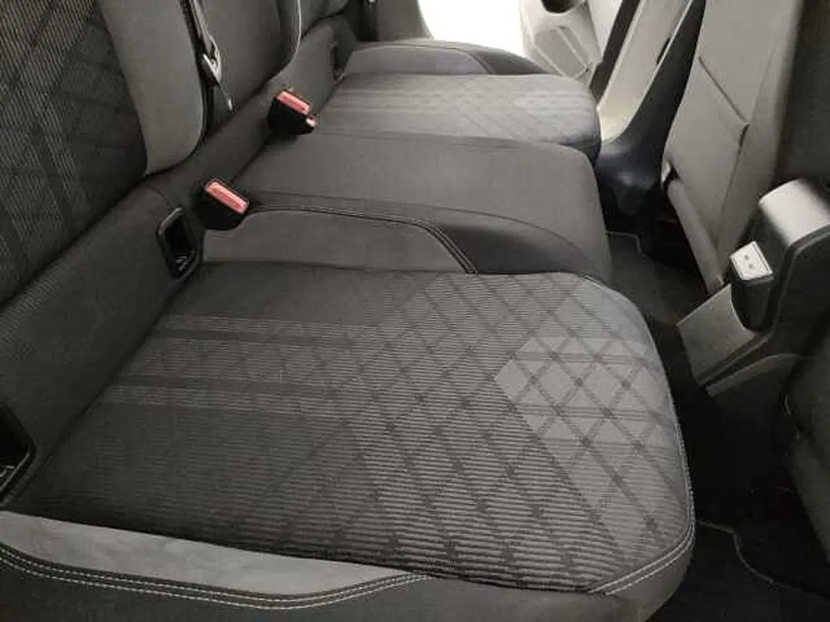Volkswagen Taigo usata a Caserta (14)