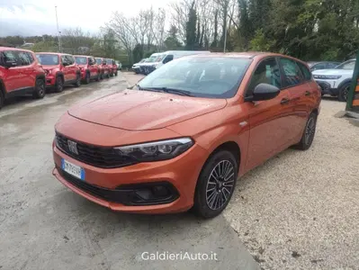 Fiat Tipo Station Wagon Tipo SW 1.0 t3 Cross 100cv del 2023 usata a Fisciano