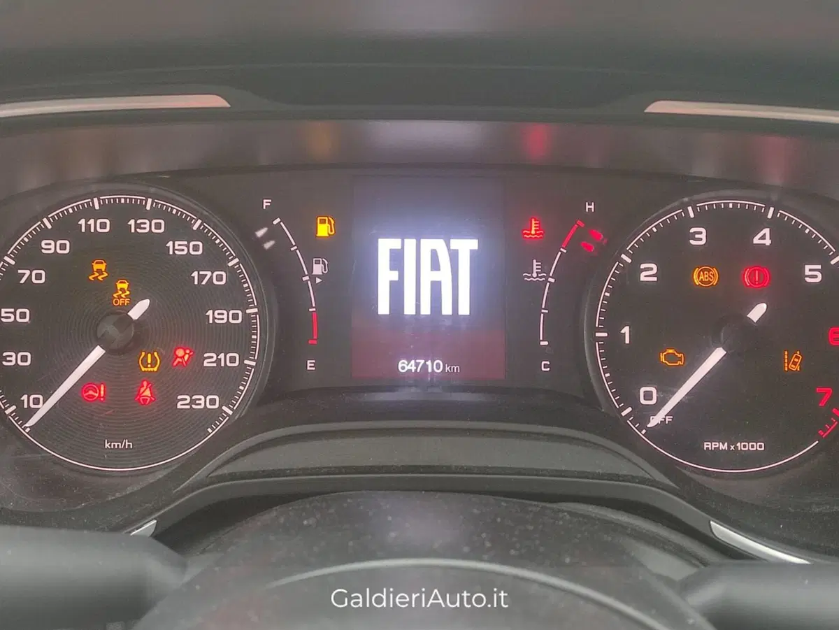 Fiat Tipo Station Wagon usata a Salerno (18)