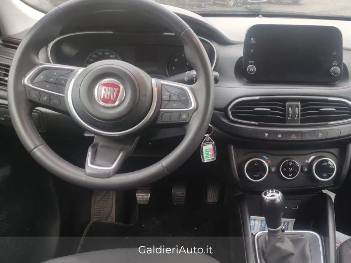 Fiat Tipo Station Wagon usata a Salerno (5)