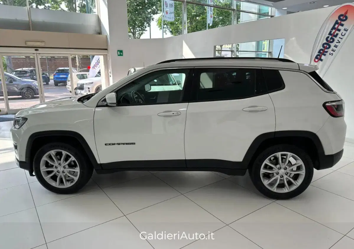 Jeep Compass usata a Salerno (4)
