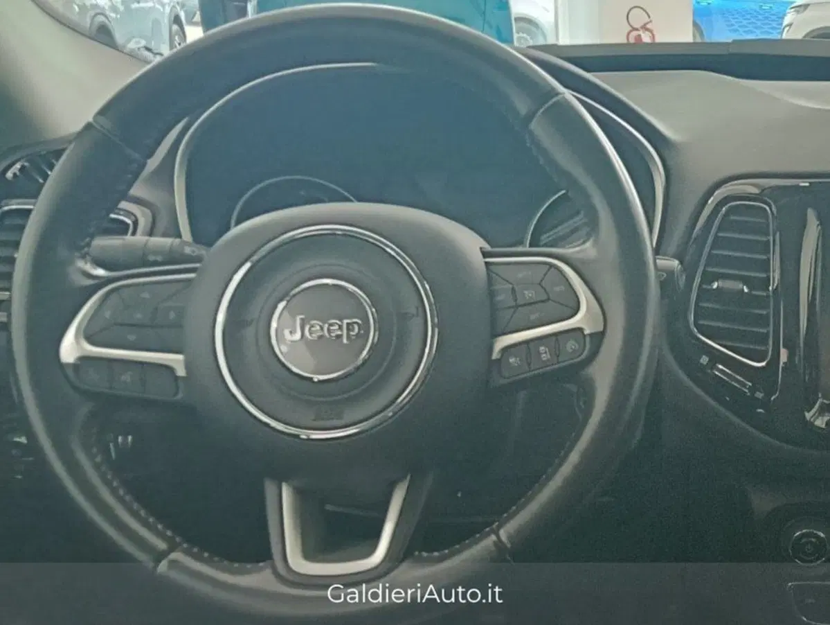 Jeep Compass usata a Salerno (7)