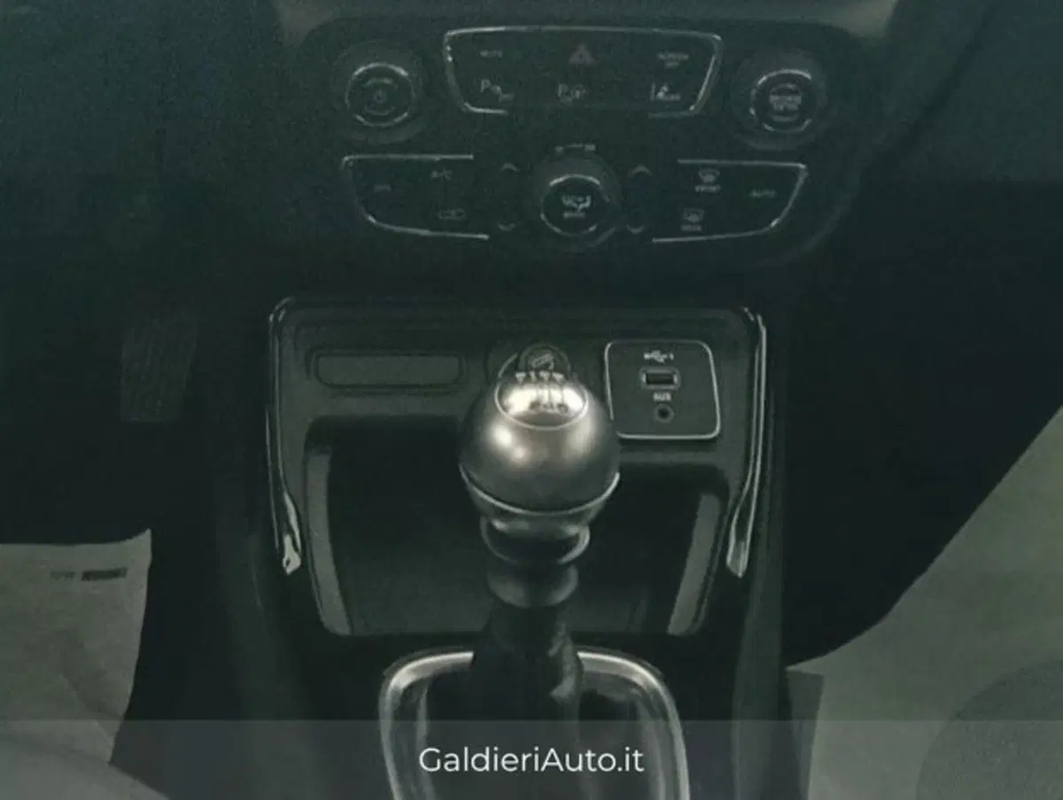 Jeep Compass usata a Salerno (9)