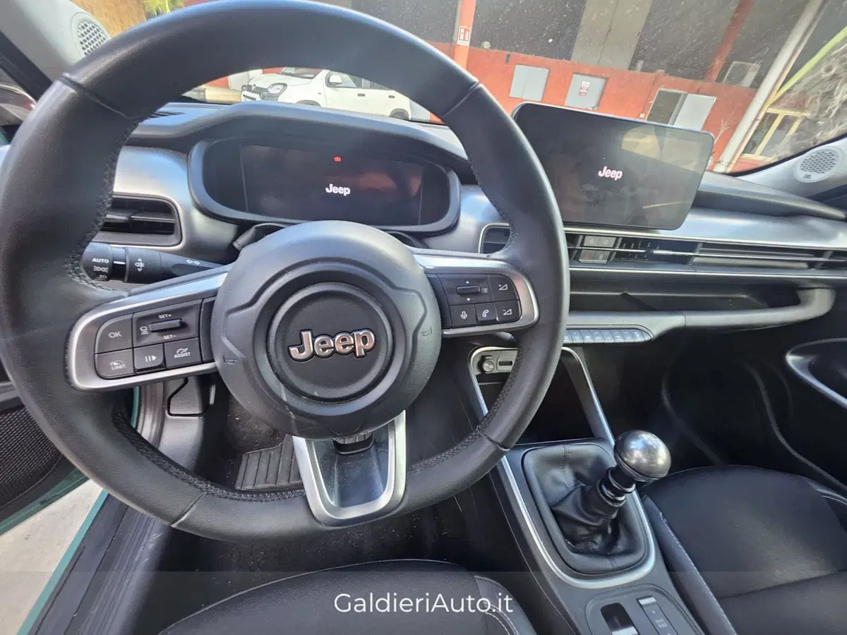Jeep Avenger usata a Salerno (14)
