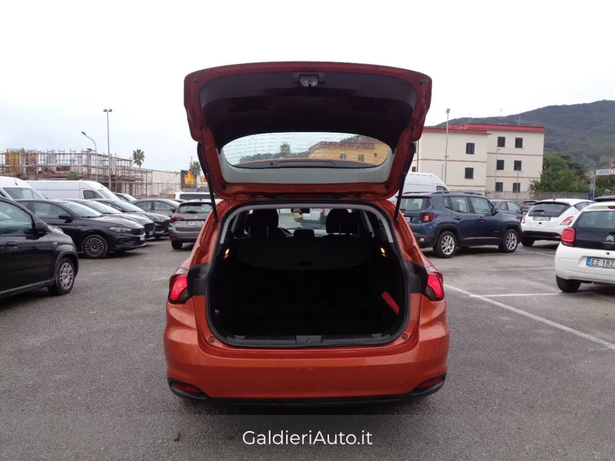 Fiat Tipo Station Wagon usata a Salerno (17)