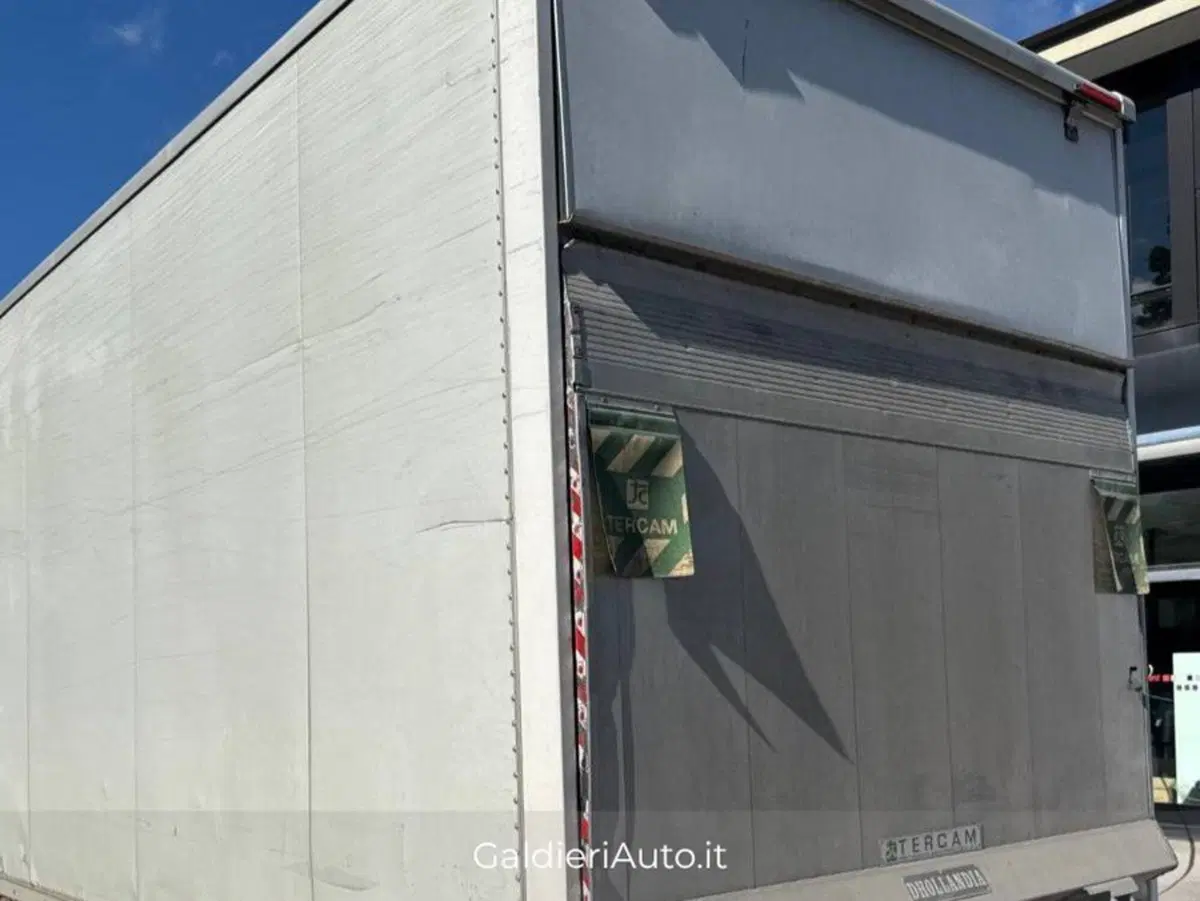 Iveco Daily Cabinato usata a Salerno (18)