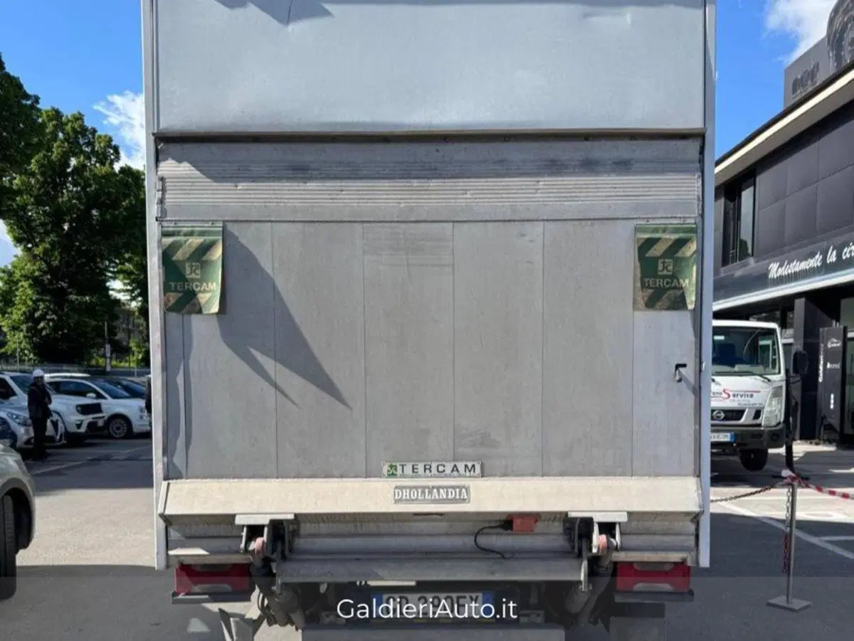 Iveco Daily Cabinato usata a Salerno (8)