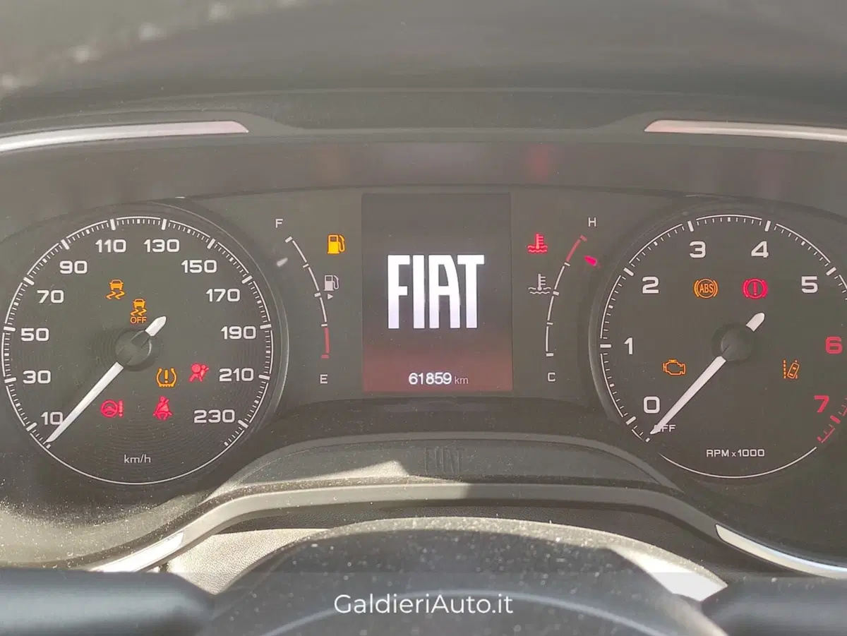 Fiat Tipo Station Wagon usata a Salerno (18)