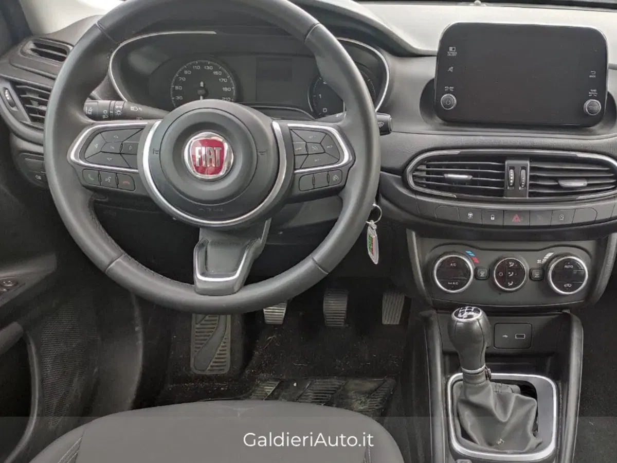 Fiat Tipo Station Wagon usata a Salerno (16)