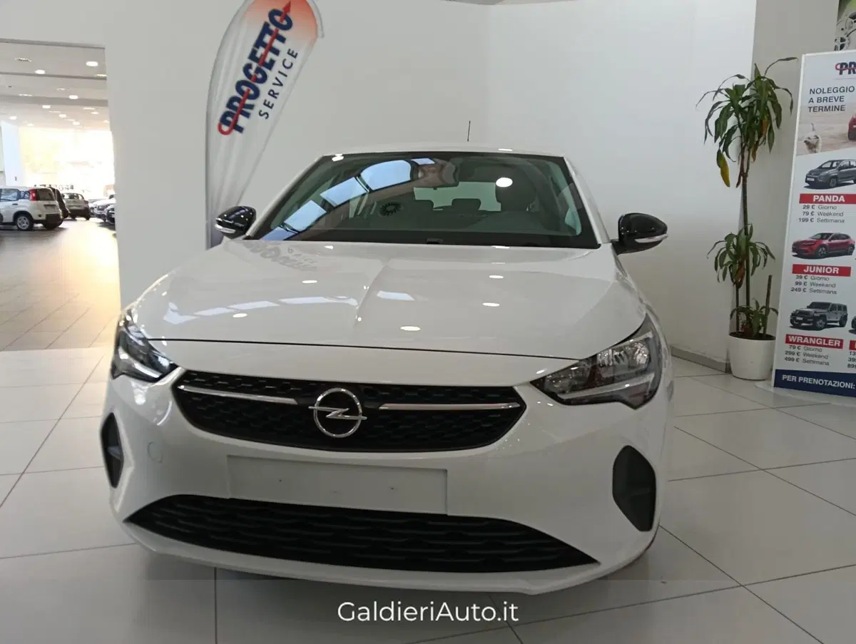Opel Corsa nuova a Salerno (2)