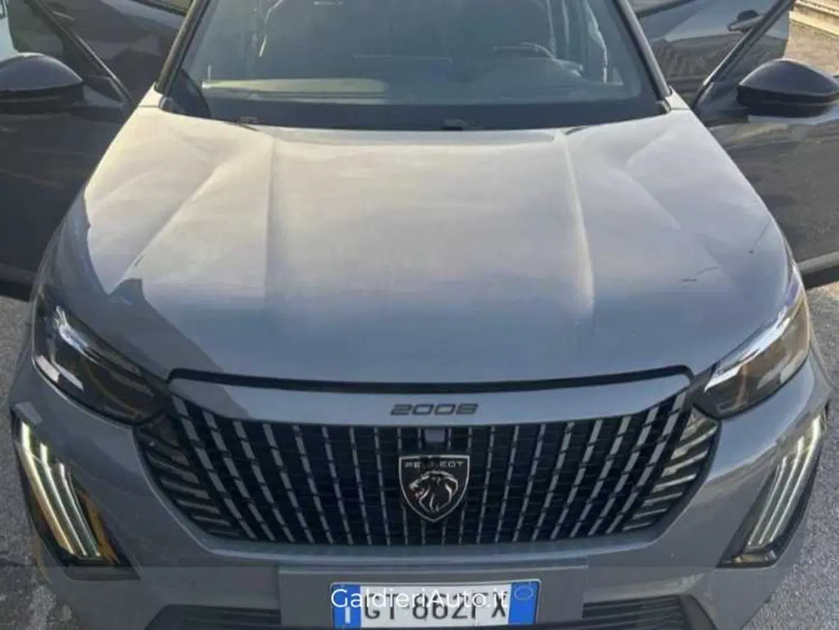 Peugeot 2008 usata a Salerno (10)