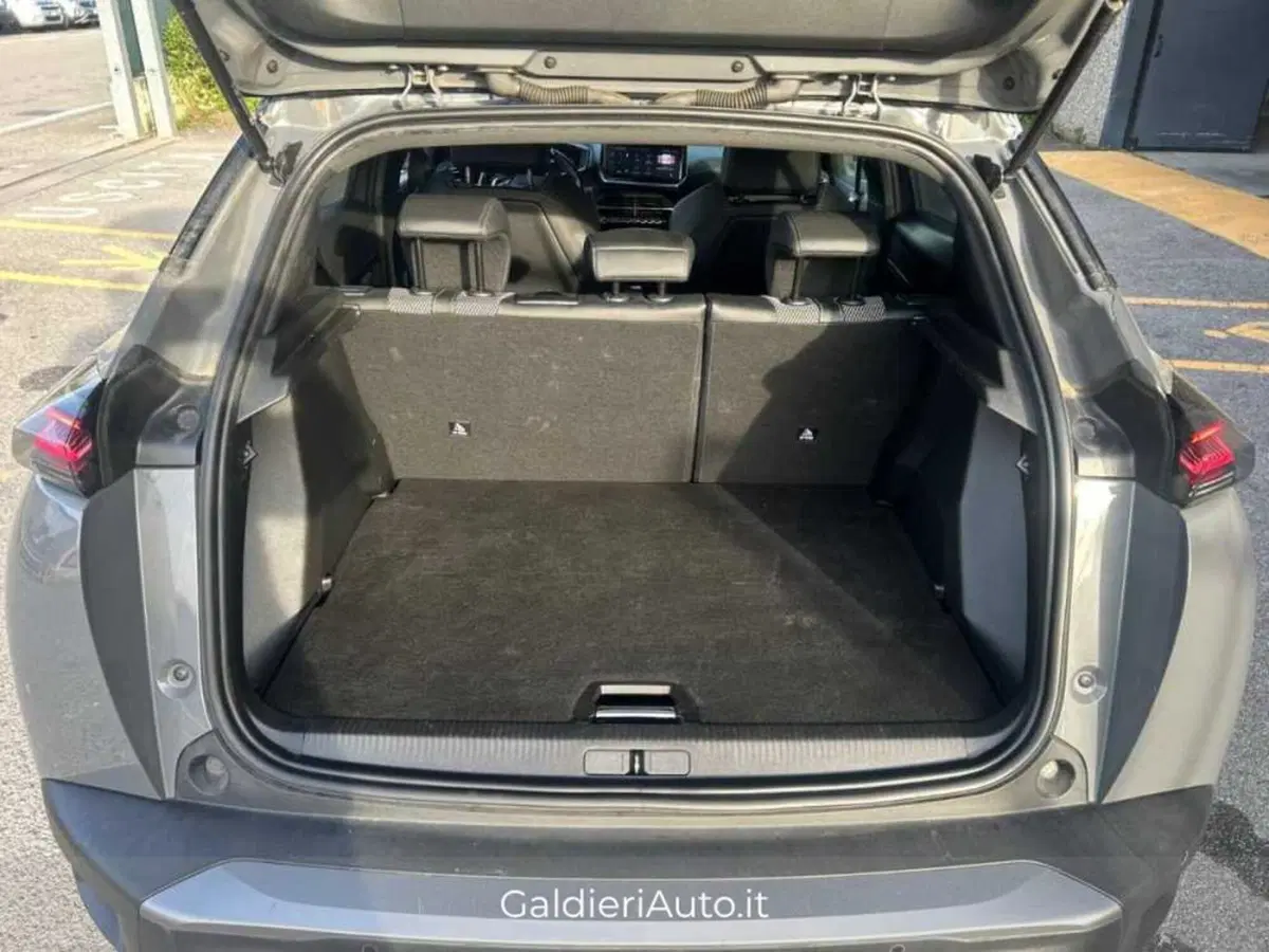 Peugeot 2008 usata a Salerno (20)