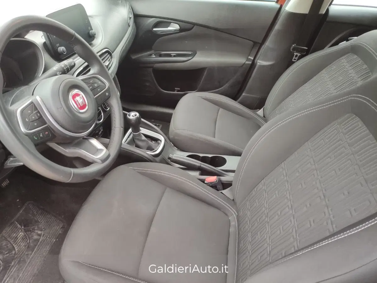 Fiat Tipo Station Wagon usata a Salerno (6)