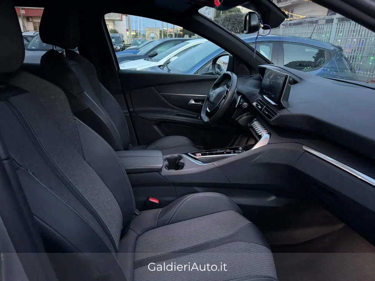 Peugeot 3008 usata a Salerno (11)