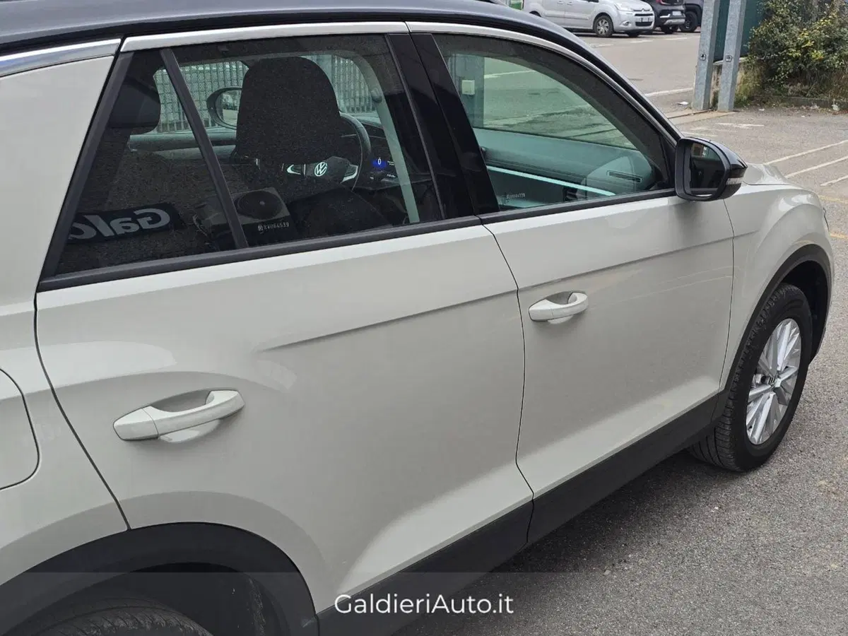 Volkswagen T-Roc usata a Salerno (14)