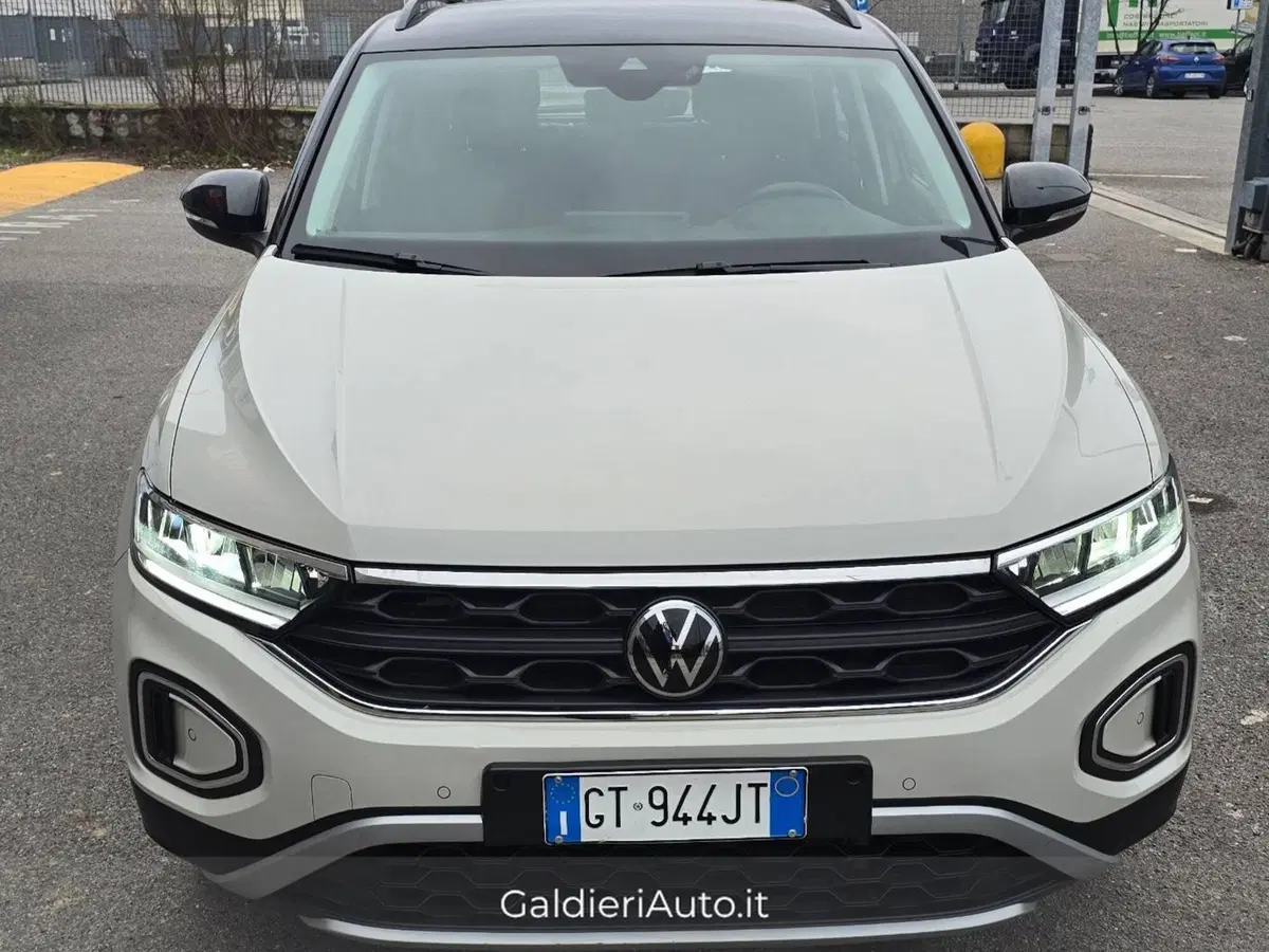 Volkswagen T-Roc usata a Salerno (16)
