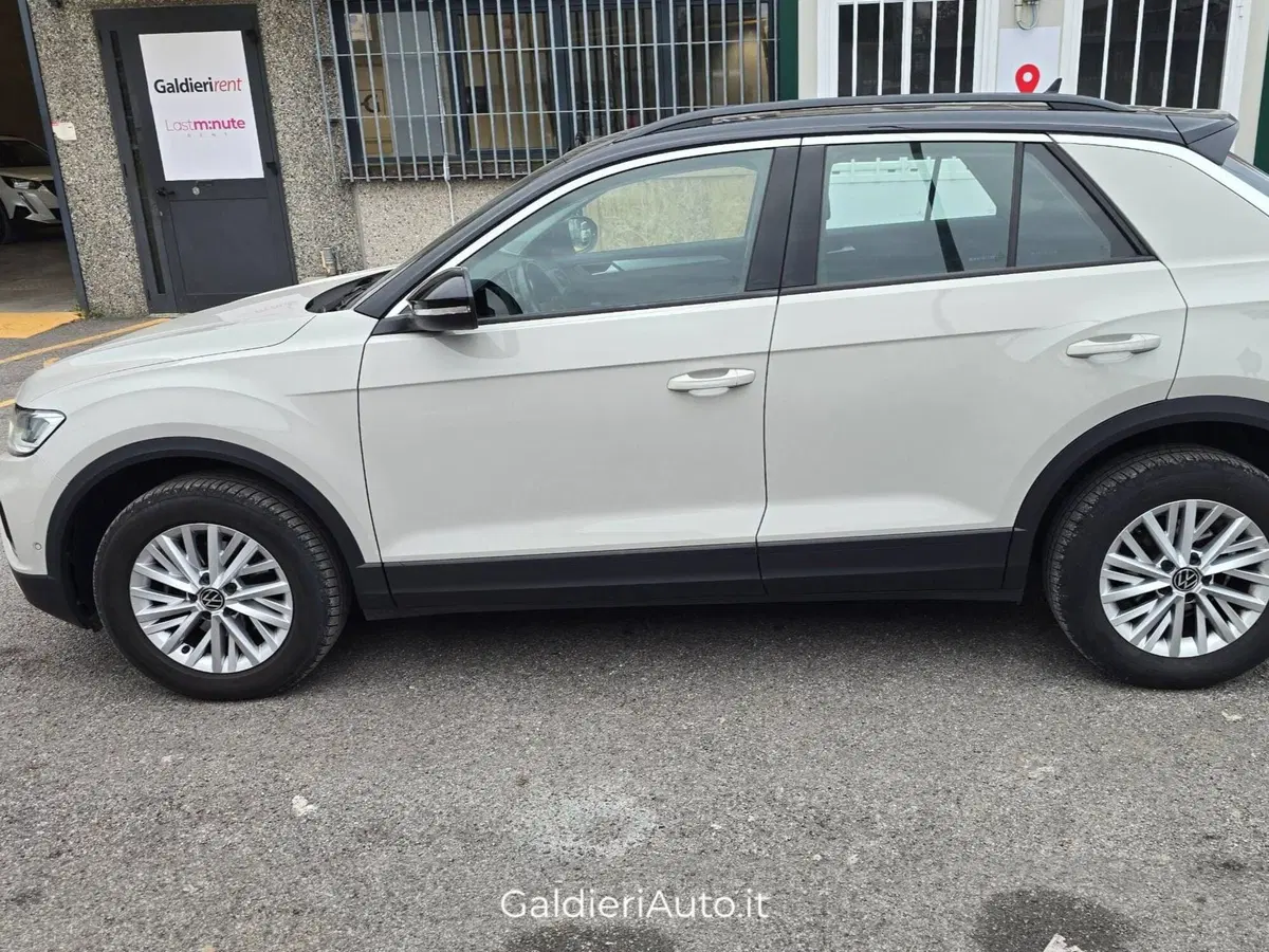 Volkswagen T-Roc usata a Salerno (19)