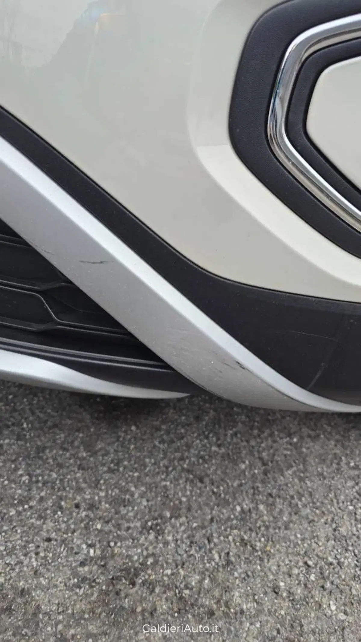 Volkswagen T-Roc usata a Salerno (3)