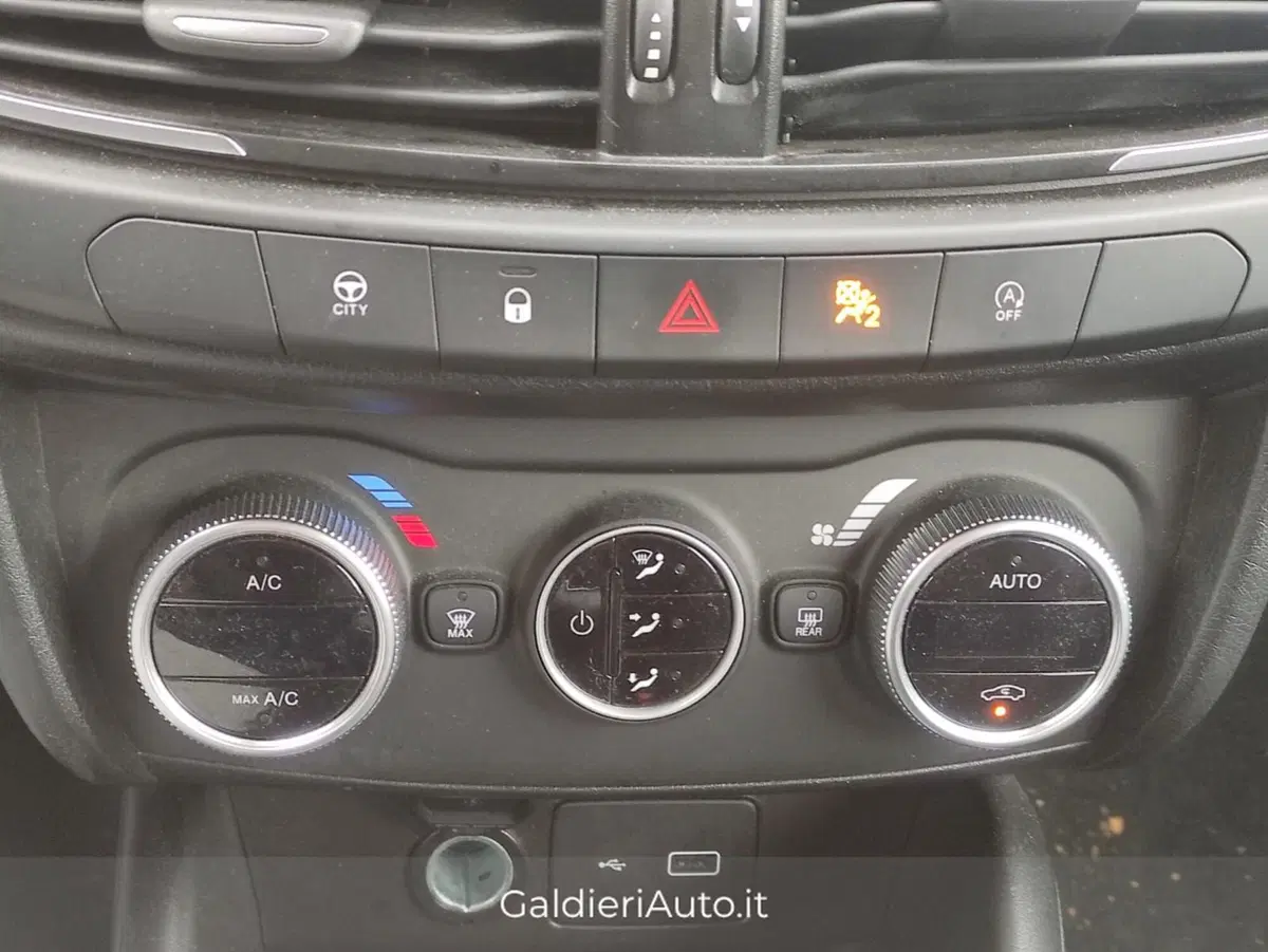 Fiat Tipo Station Wagon usata a Salerno (13)