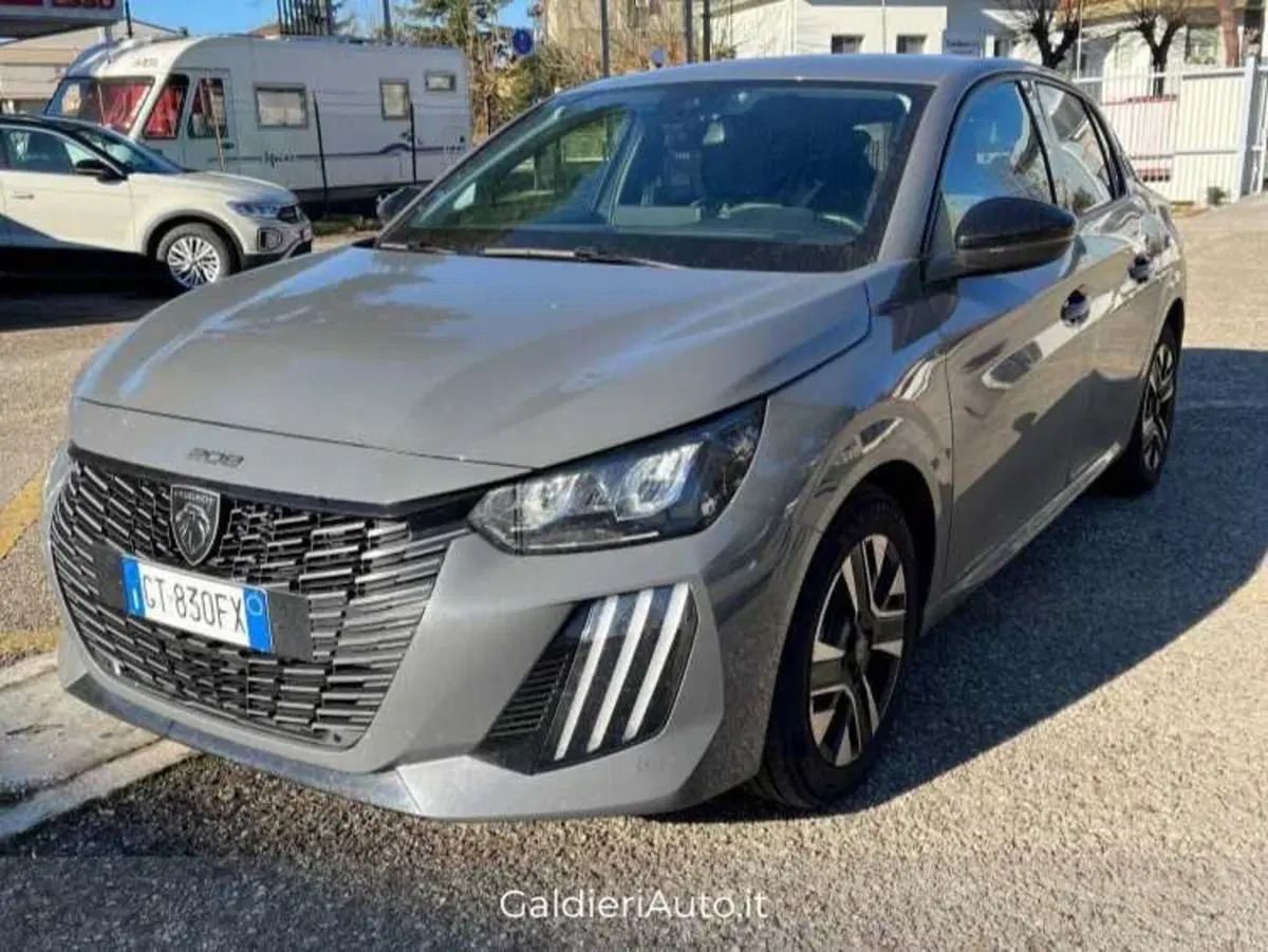 Peugeot 208 usata a Salerno