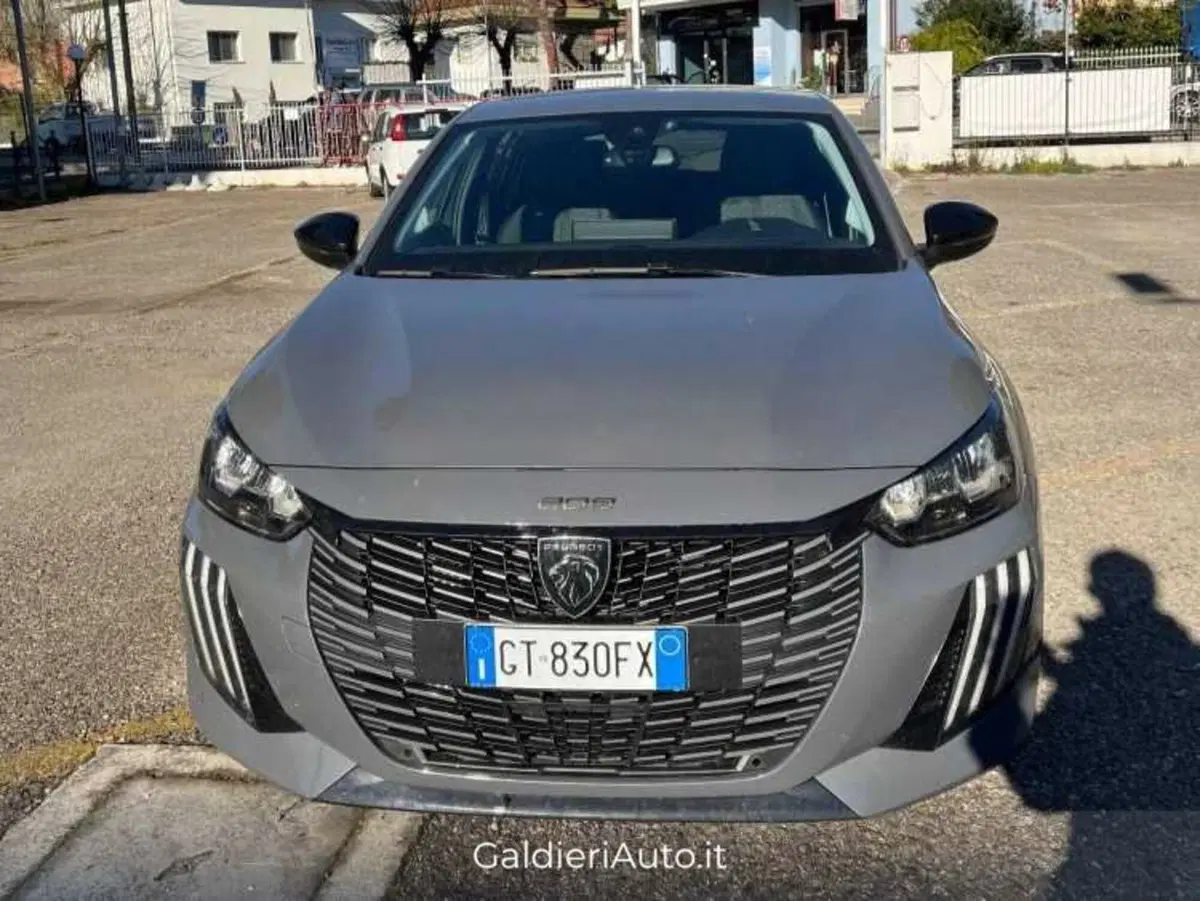 Peugeot 208 usata a Salerno (10)