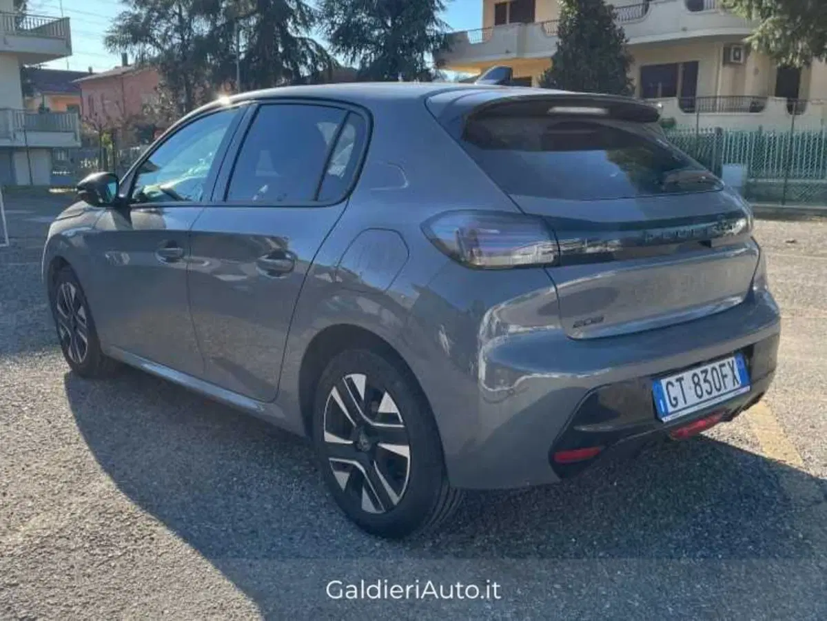 Peugeot 208 usata a Salerno (3)