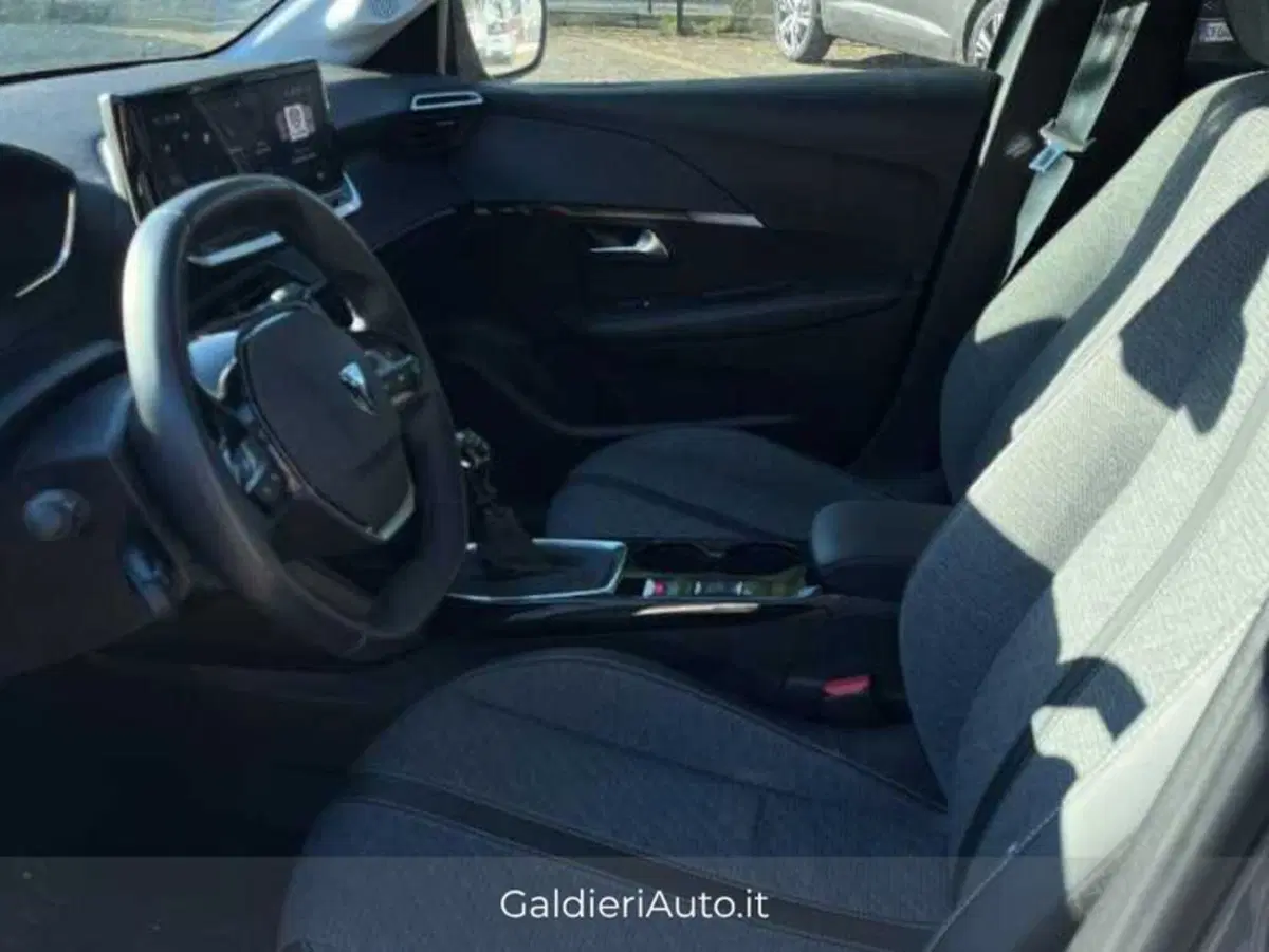 Peugeot 208 usata a Salerno (7)