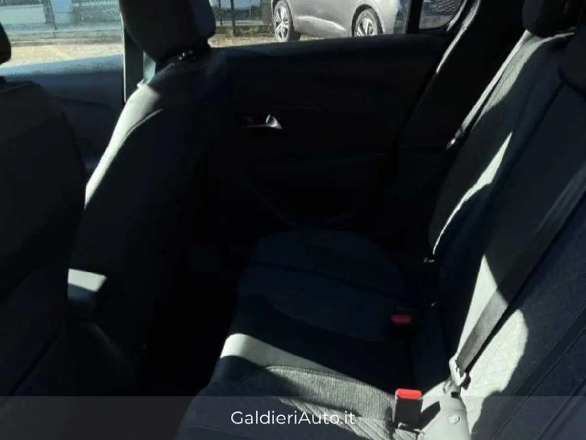 Peugeot 208 usata a Salerno (8)