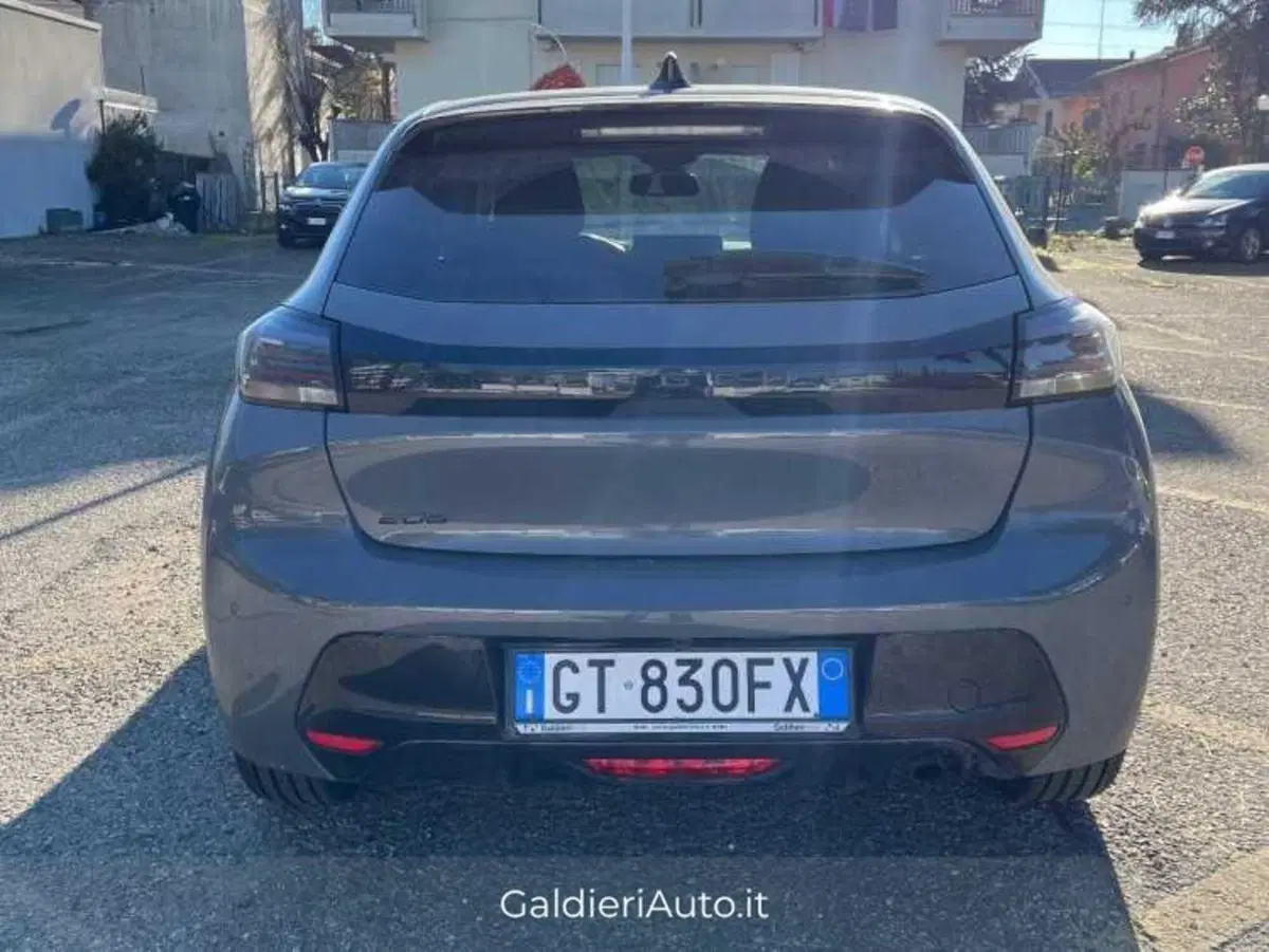 Peugeot 208 usata a Salerno (9)