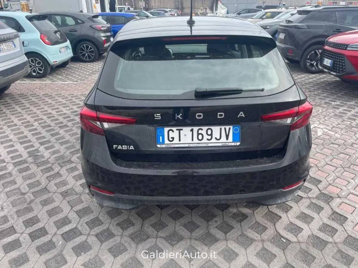 Skoda Fabia usata a Salerno (10)