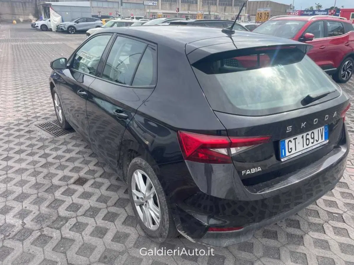 Skoda Fabia usata a Salerno (3)