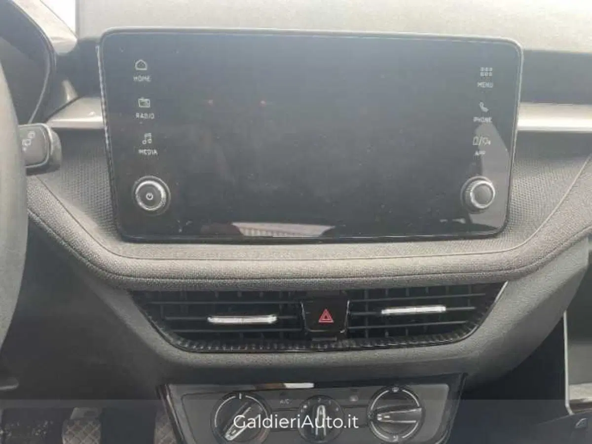 Skoda Fabia usata a Salerno (8)