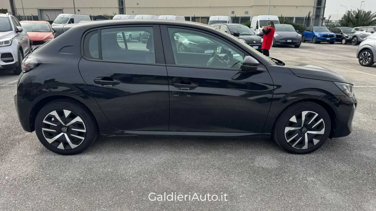 Peugeot 208 usata a Salerno (13)