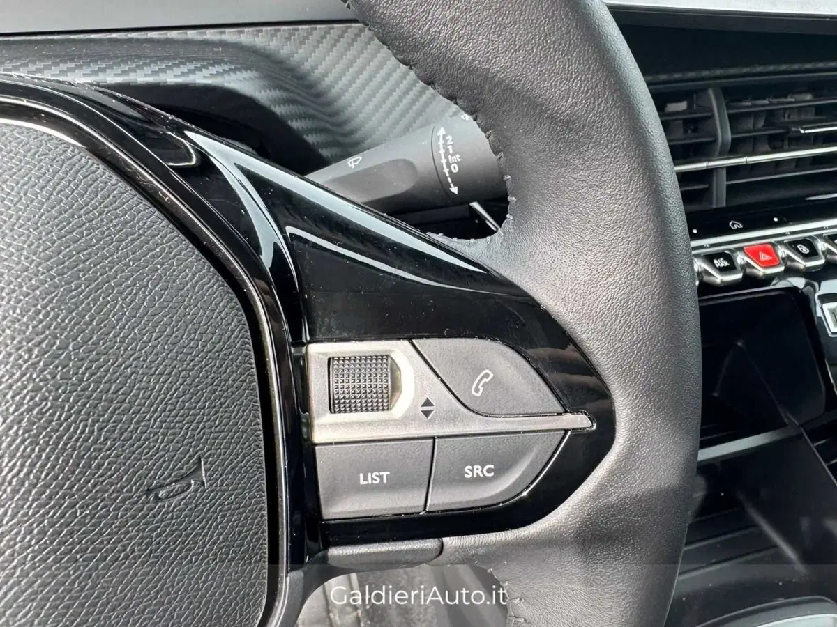 Peugeot 208 usata a Salerno (20)