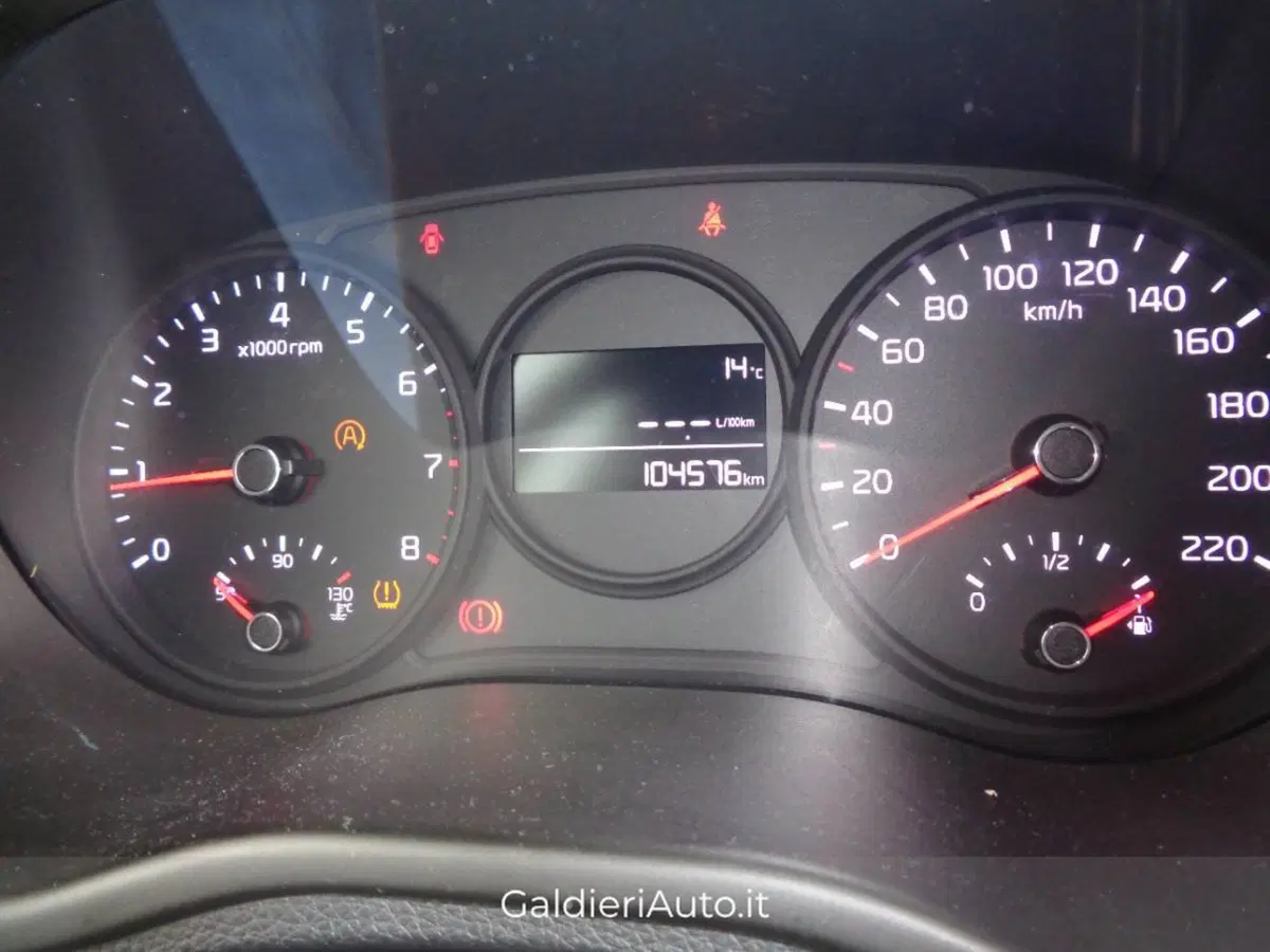 Kia Picanto usata a Salerno (12)