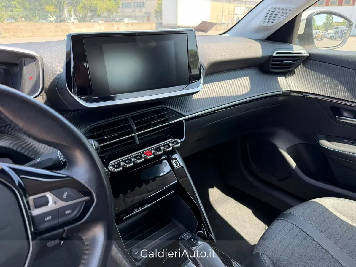 Peugeot 208 usata a Salerno (17)