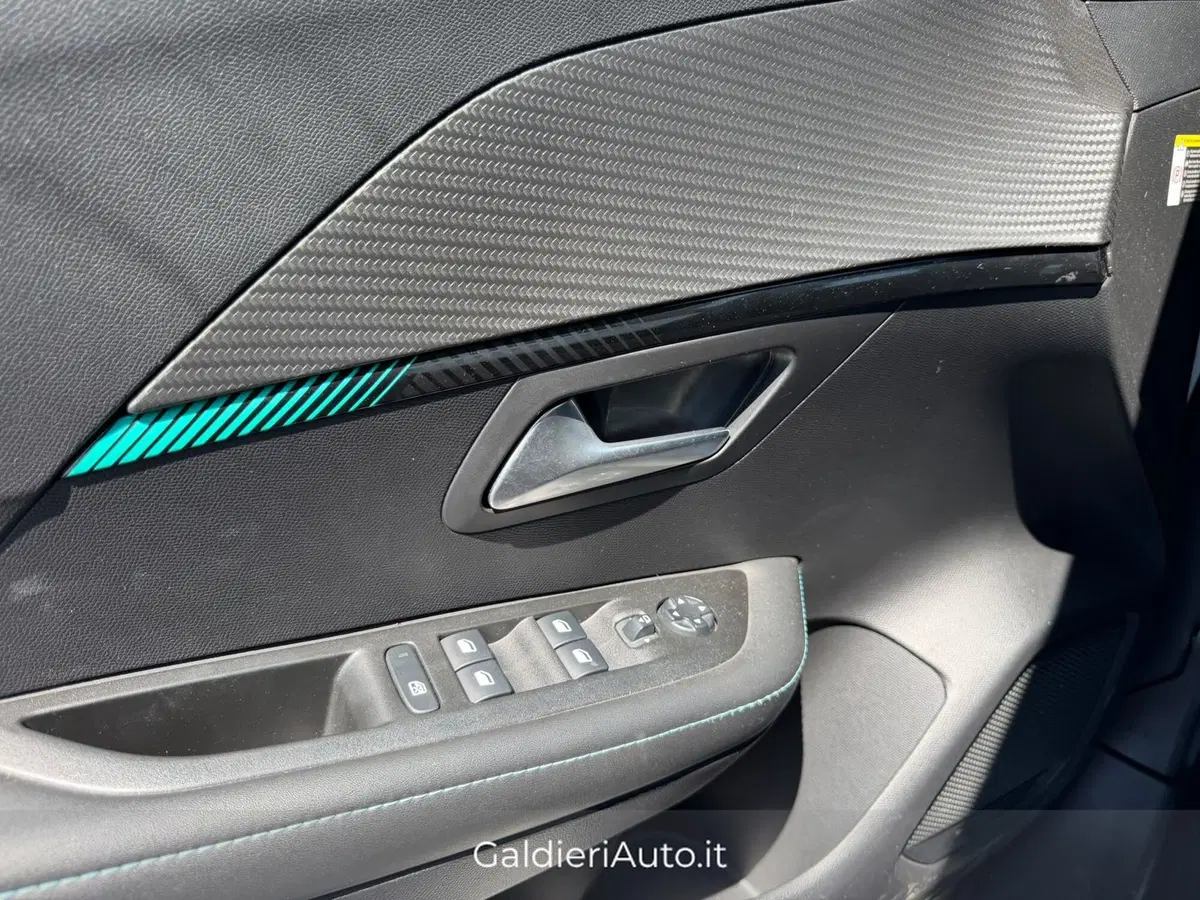 Peugeot 208 usata a Salerno (8)